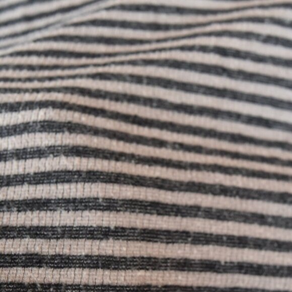 BDG by Urban Outfitters Womens L Striped Thermal Long Sleeve Shirt Gray Black - Picture 9 of 9